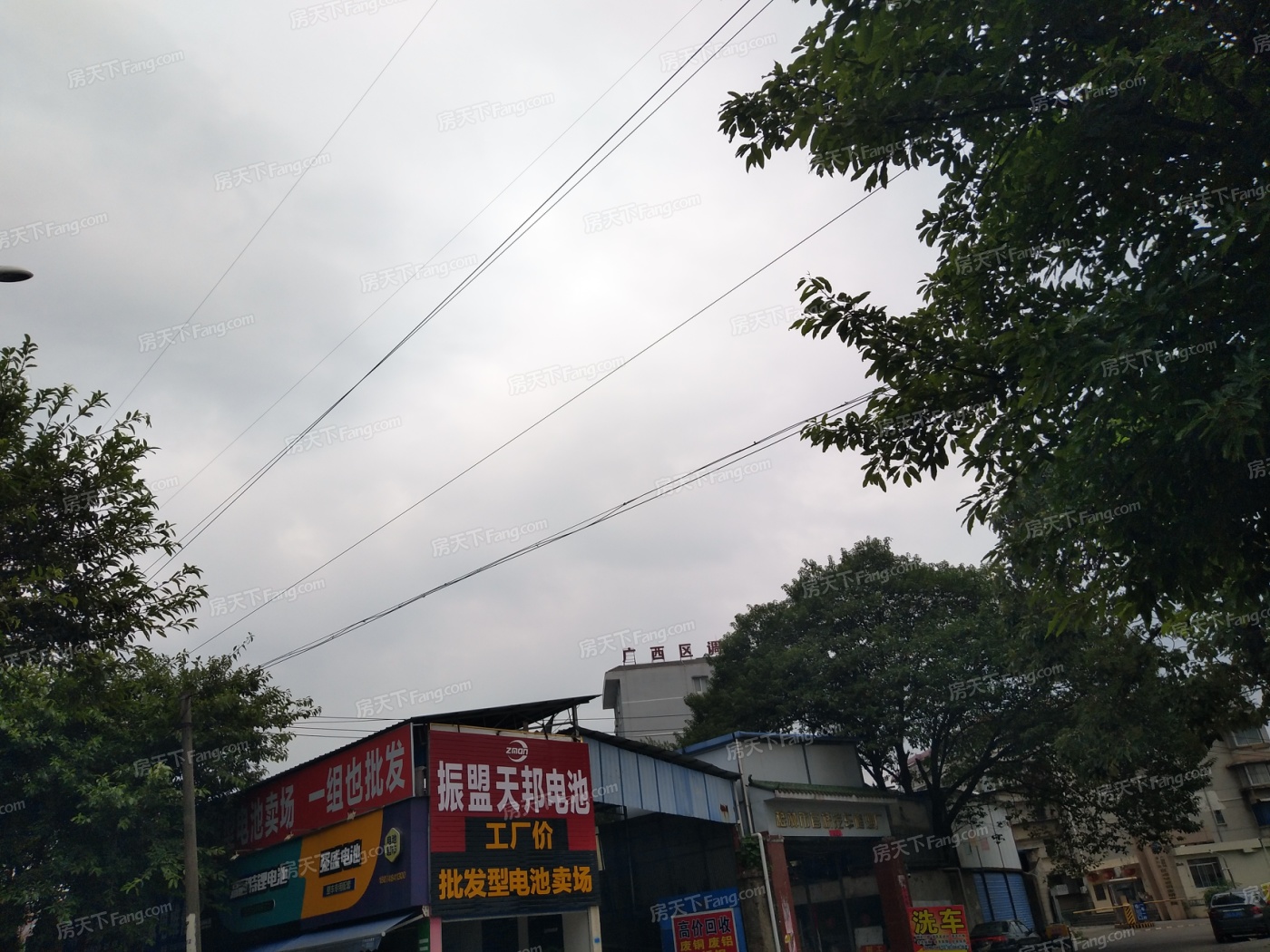 --请选择--