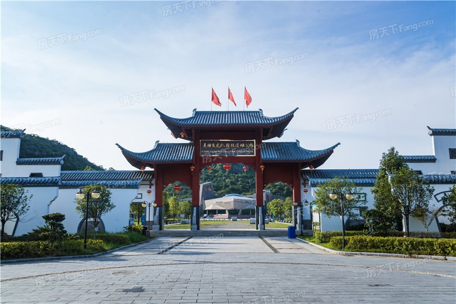 --请选择--